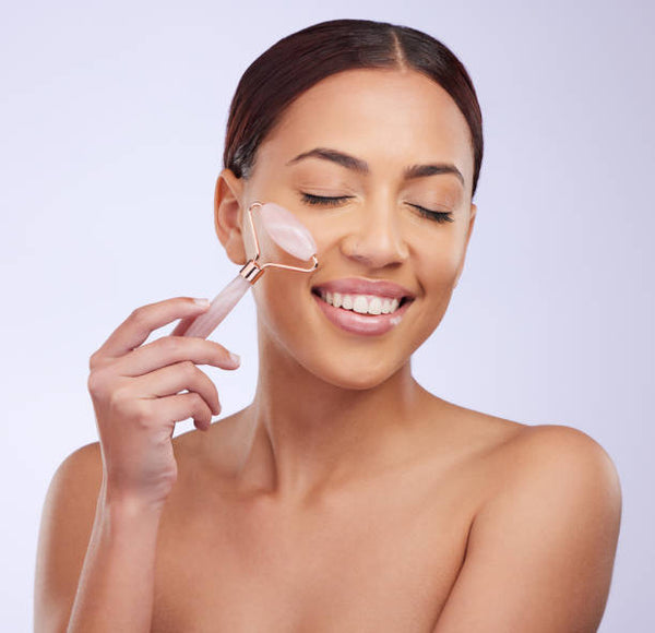 Jadélya – Rituel de Massage Visage & Mâchoire